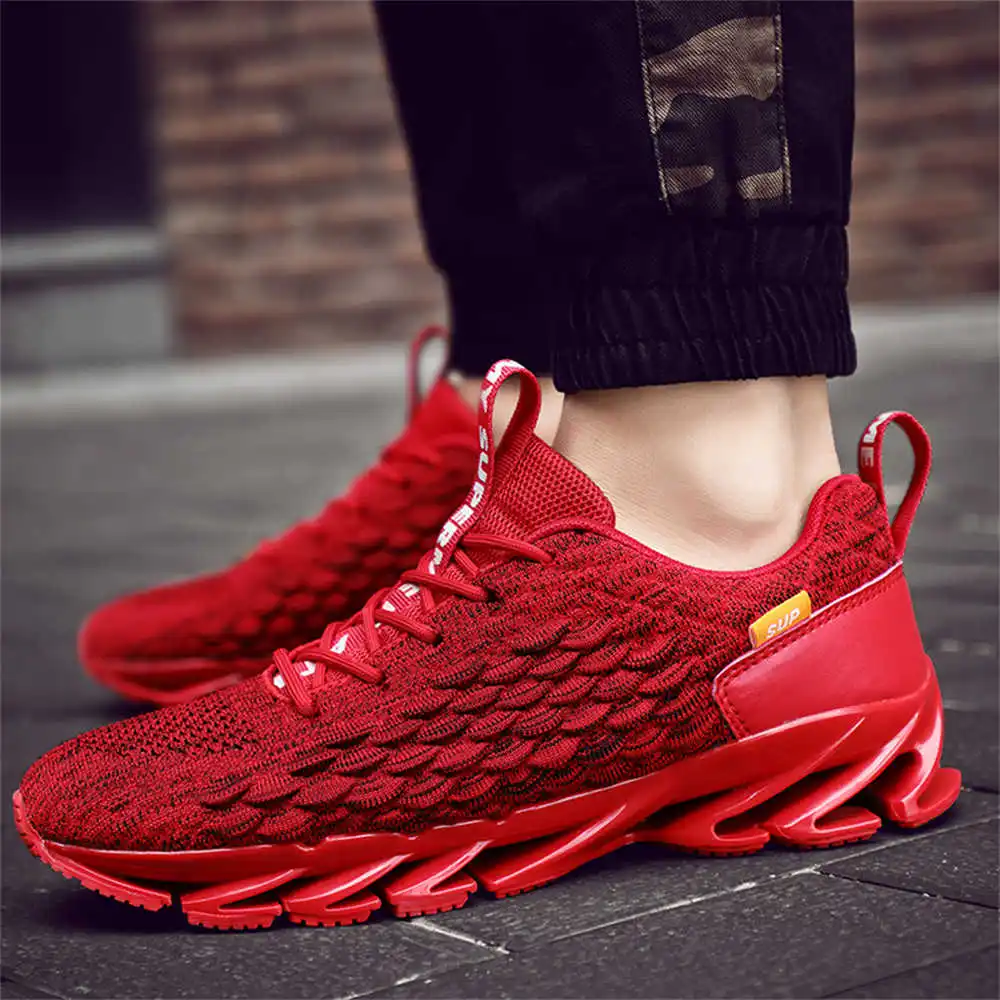 Sepatu berjalan ukuran 44 ukur - Streetwear Brand From China ulasan dan harga